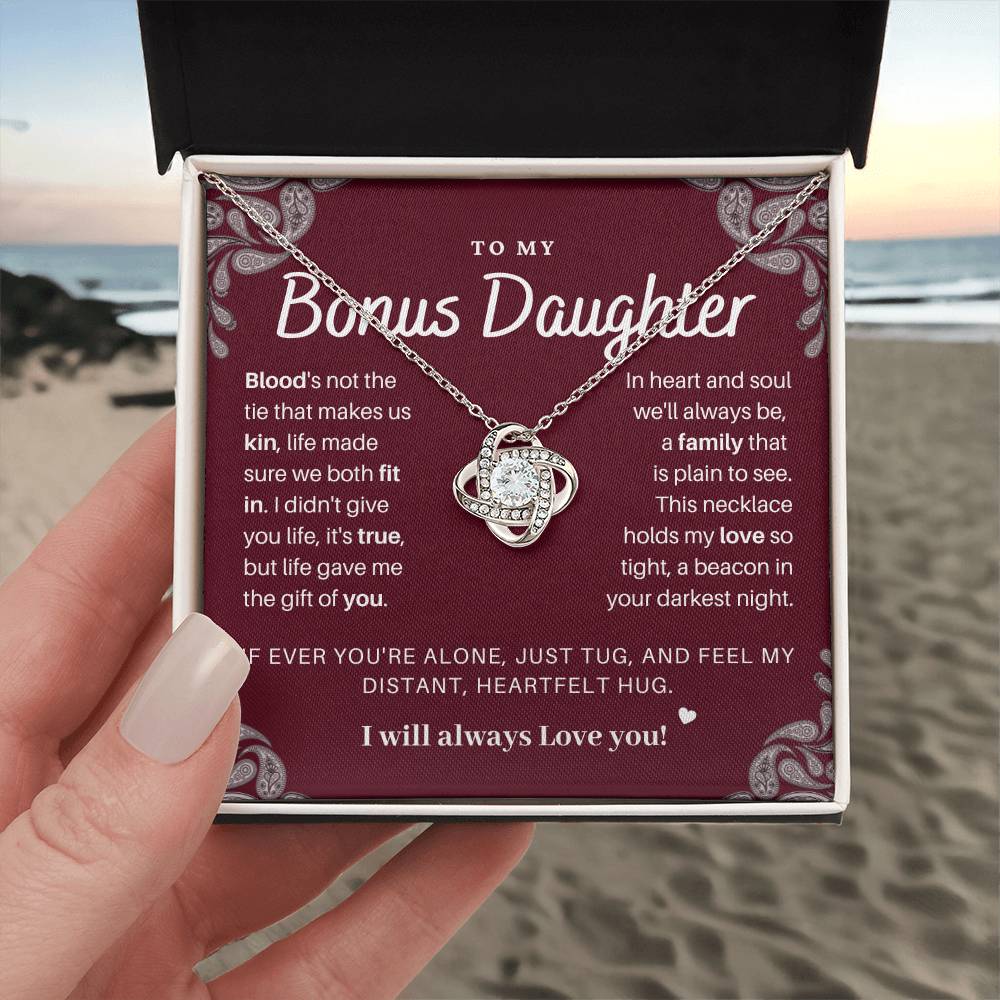 DesignTheShine Bonus Daughter Gifts Necklace for Stepdaughter Gift from Stepmom or Stepdad, Love Knot Necklaces for Christmas, Birthday, Graduation with Thoughtful Message Card and Gift Box - BD3